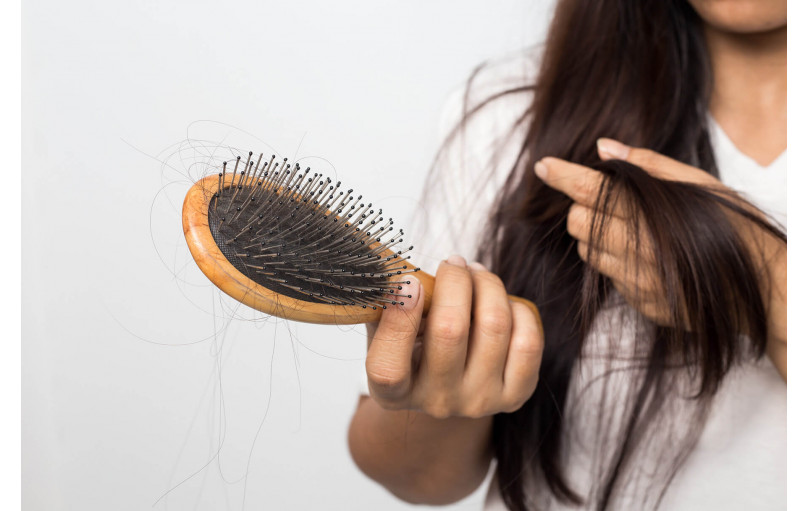 Дефицит железа и выпадение волос: какая связь?